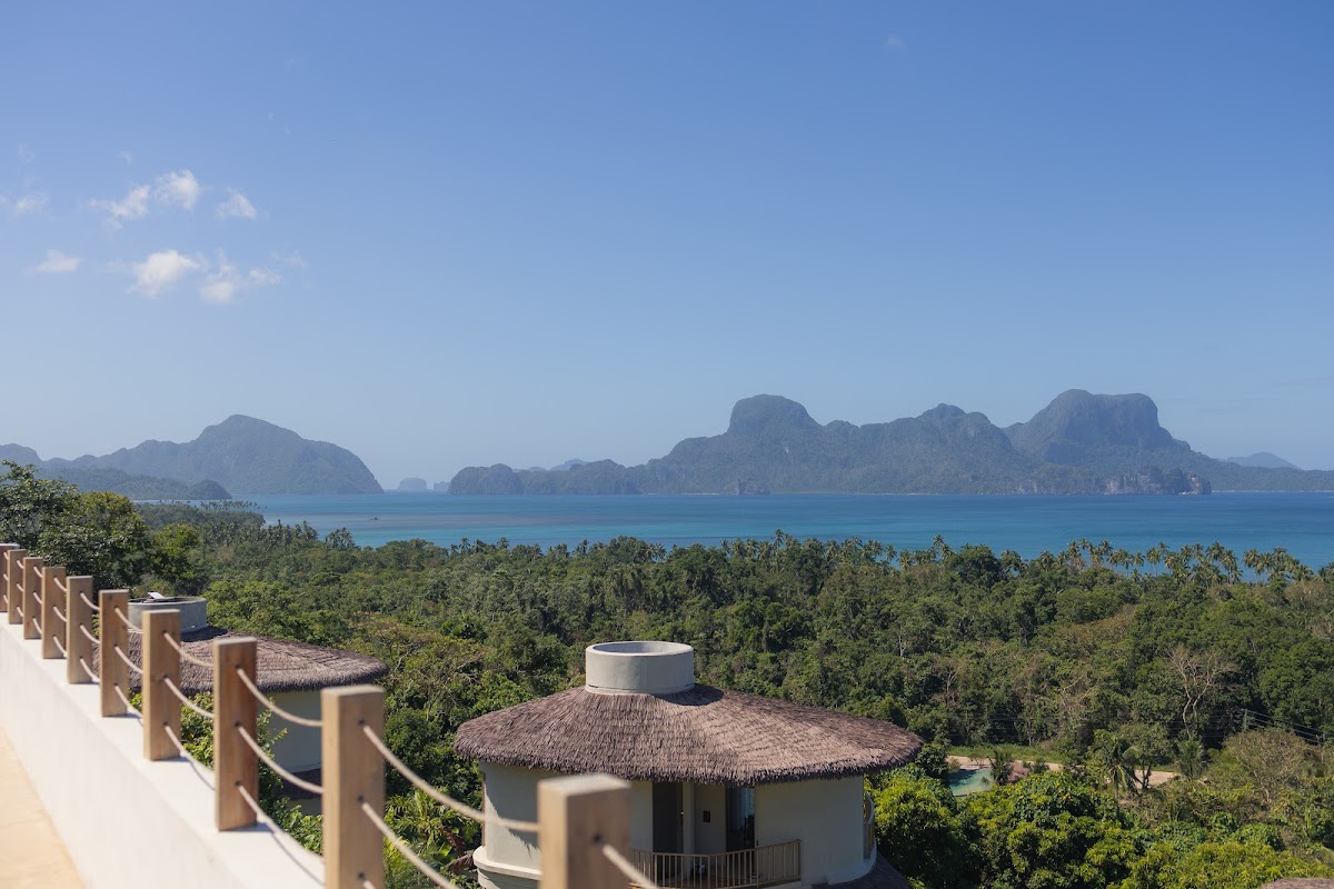 Bacuit Bay Views